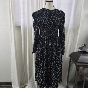 a new day Black and White Floral Long Sleeve Dress
